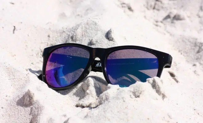 Going to the beach: how to best protect yourself from the sun?