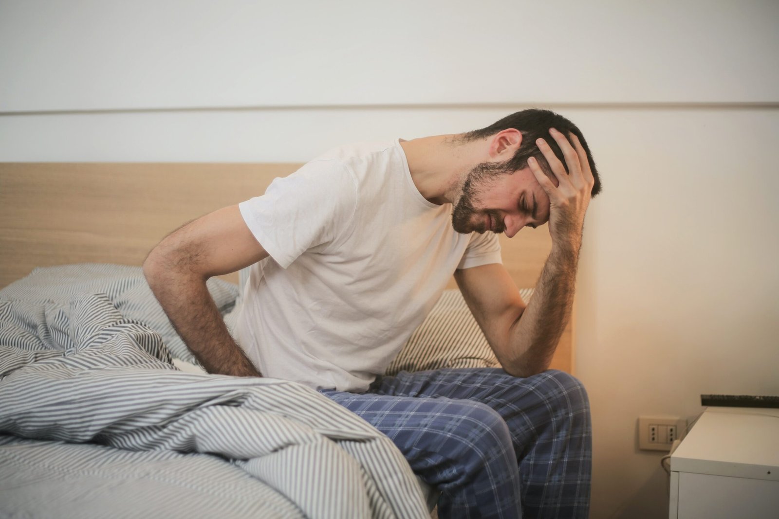 What are some solutions to combat autumn fatigue?